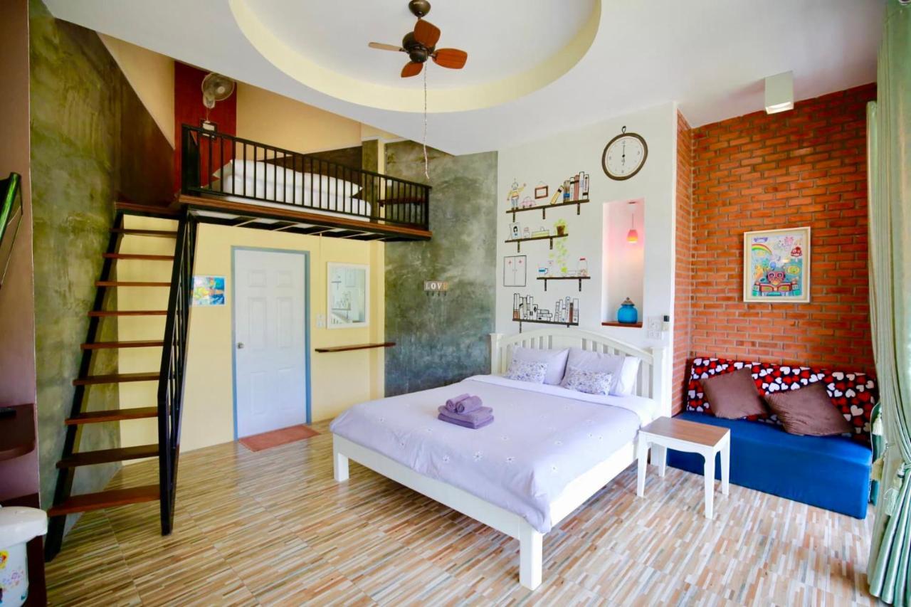 Tonsilp Art Home Nong Nam Daeng Exterior photo